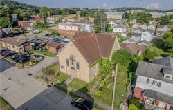 112 S 13th St, Jeannette, PA 15644