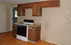 2420 Crawford Ave, Parsons, KS 67357