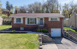 3560 Wallace Dr, Baldwin Boro, PA 15227