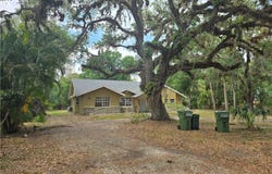 140 S Davis Street, Labelle, FL 33935