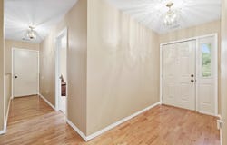 433 Deerpath Drive W, Schererville, IN 46375