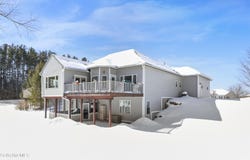 581 Red Barn Rd, Dalton, MA 01226