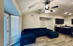 21003 E 8th Street S, Independence, MO 64056
