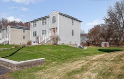 15 Meadow Drive, Lowell, MA 01854
