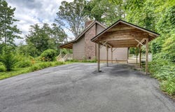 988 Yorkhouse Road, Rabun Gap, GA 30568