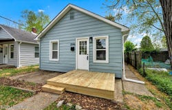 2546 Broadway St, New Albany, IN 47150