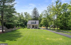 1531 SALFORD STATION ROAD, HARLEYSVILLE, PA 19438