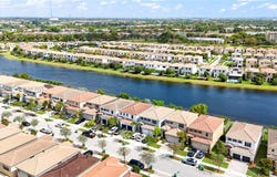671 NE 191st Ter, Miami, FL 33179