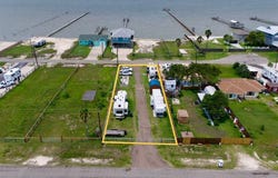 20 COPANO RIDGE RD, ROCKPORT, TX 78382