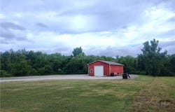 136 E Under Ridge Road, Conneaut, OH 44030