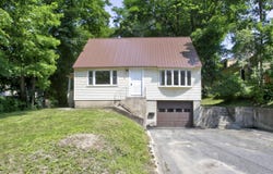 42 Brunswick Avenue, Gardiner, ME 04345