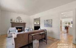939 Lakeside Drive SE, East Grand Rapids, MI 49506