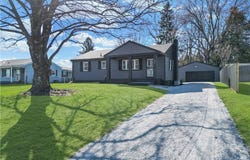 231 Olive Drive, Wintersville, OH 43953