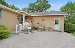 1925 16500 Road, Oswego, KS 67356