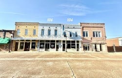 104 W Main St, Baldwyn, MS 38824