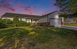 10020 Lee St, Broomfield, CO 80021