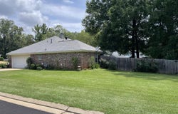 130 Eastwood Circle, Florence, MS 39073