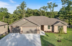 34 Brierfield  LN, Bella Vista, AR 72714