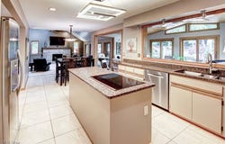77 Carr Road, Hinckley, OH 44233