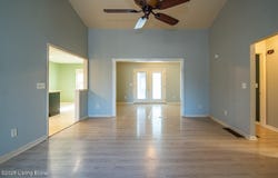 41 Raspberry Ct, Brandenburg, KY 40108