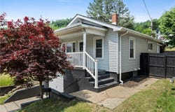 1309 7th Street N, Martins Ferry, OH 43935