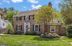 10 VINING LN, WILMINGTON, DE 19807