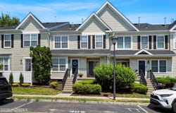 182 Brookfield Drive, Jackson, NJ 08527