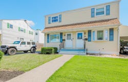 1336 Greenview Drive, Bethlehem, PA 18018