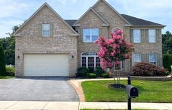 392 FLIGHT O ARROWS WAY, MARTINSBURG, WV 25403