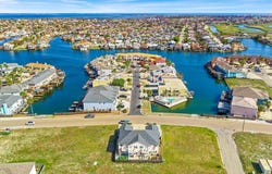 13997 Ports O Call Drive, Corpus Christi, TX 78418