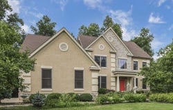 2773 Eleanor Way, Lewis Center, OH 43035