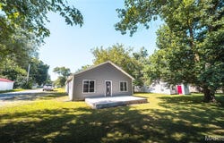230 E Highway 32, Licking, MO 65542