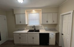 1016 Shore Drive, Fort Wayne, IN 46805-3454