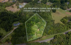 1304 Broadnax Mill, Loganville, GA 30052