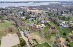 2 Alyce Lane, Rumson, NJ 07760