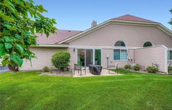 525 Lovell Avenue, Roseville, MN 55113