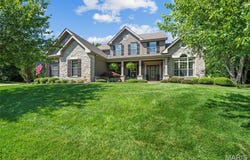 17909 Homestead Bluffs Drive, Wildwood, MO 63005