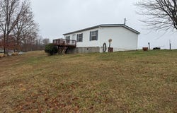 231 Boones Mountain Road, FRANKFORD, WV 24938