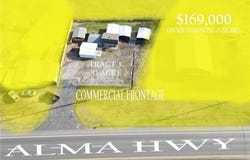 6008 Alma  HWY, Van Buren, AR 72956