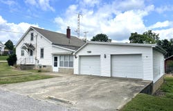 307 S 5th Street, Holland, IN 47541
