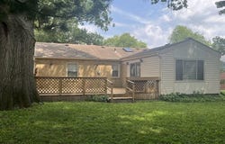 912 Parkwood, ROCKFORD, IL 61107