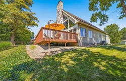 1452 Lake Vue Drive, Roaming Shores, OH 44085