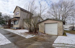 237 S 5th Street, Byesville, OH 43723