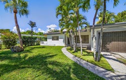 17150 NE 18th Ave, North Miami Beach, FL 33162