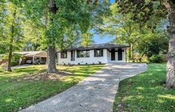 1207 Ellington Drive, Morrow, GA 30260