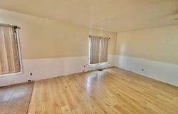 632 Oak St, Carmi, IL 62821