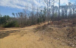 HOLLOW Road, Lewisburg, PA 17837