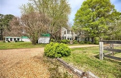 8246 Robins Neck Road, Gloucester, VA 23061