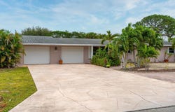 18989 SE Hillcrest Drive, Jupiter, FL 33469