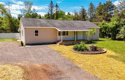 6106 Lowell Road, Westmoreland, NY 13440